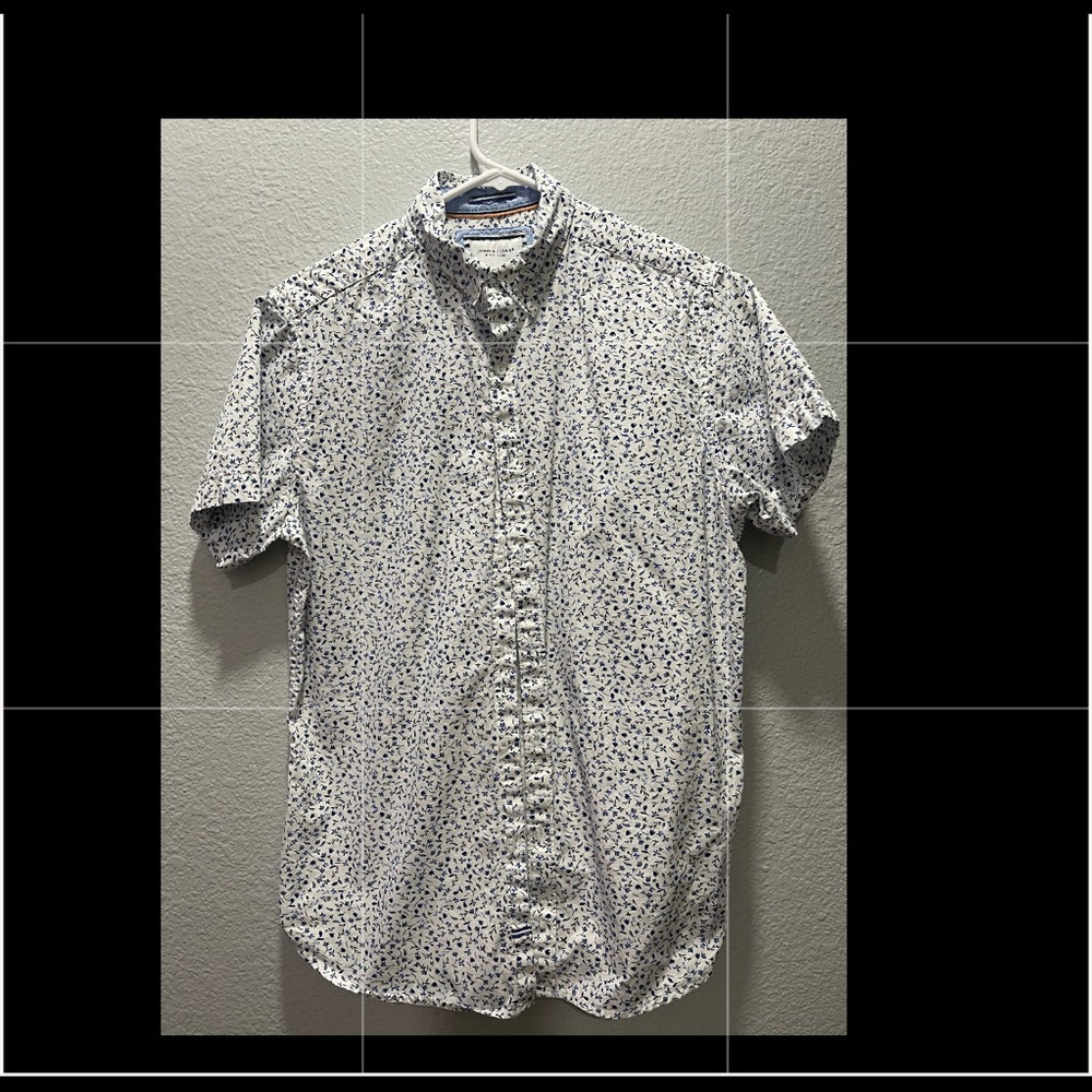 Button Down Shirt SM